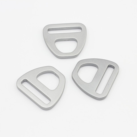 Customized Logo 20mm/25mm/38mm Pet Chest Strap Accessories Aluminum Triangle Buckle