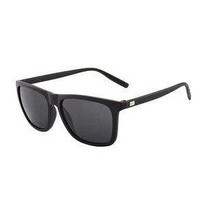 Nouvelles Lunettes de Soleil Carrées Tendance pour Hommes et Femmes, Style Coréen Éblouissant, Lunettes de Soleil pour Hommes, Idéales pour le Street Style - Product Image 3