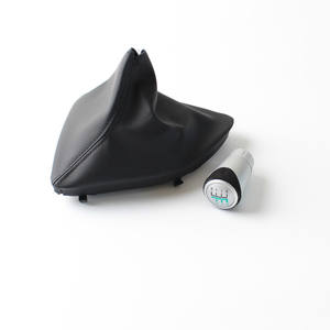 Pomo de palanca de cambios de cuero para coche, 6 velocidades, ergonómico, para Bmw E81 E82 - Product Image 1