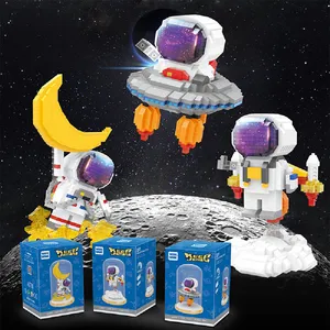 Kid Creative Diamond Mini Bricks Astronaut Action figuren Spaceman Rocket Building Blocks Spielzeug mit Display Box und LED-Licht