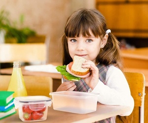 Juego de contenedores de almacenamiento de alimentos de cocina herméticos de plástico transparente sin BPA portátil Contenedores de preparación de comidas con tapas - Product Image 5
