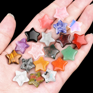 Vente en gros de bijoux <span class=keywords><strong>TESS</strong></span>, ornement en pierre précieuse naturelle sculptée, mode, pendentif en cristal taillé en étoile de 15 mm, pierres semi-précieuses - Product Image 2