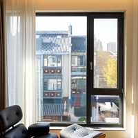 Fenêtre à battant en aluminium certifiée CE, ouverture vers l'extérieur, insonorisée, avec cadre en alliage d'aluminium, écran pliant en acier inoxydable pour escalier