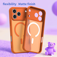 Étui magnétique givré OMEVE pour iPhone 17 Pro Max Air 17e 16 Plus 15 Pro – Protection antichute translucide et antichoc pour l'arrière du téléphone