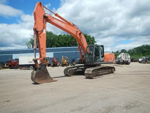 Machine d'occasion de qualité supérieure Hitachi ZX240, ZX240LC, excavatrice hydraulique sur chenilles de 24 tonnes, pelle rétrocaveuse - Product Image 2