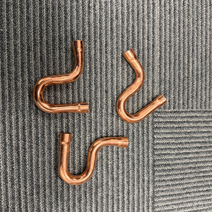 Tuyau en <span class=keywords><strong>cuivre</strong></span> rouge pur à 99,9 %, courbé à 45 degrés ° /90 ° /180 °   Épaisseur des parois personnalisée : 1 mm-10 mm Surface polie/recuite/traquée - Product Image 3