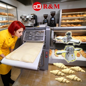 Machine à pâte électrique à bande épaisse pour pain français, croissants surgelés et pâtisseries, avec fonction de laminoir à pâte épaisse, pour pâtes de 600mm, 500mm, 400mm, et pour pâtes de type 'Slab Band Dumpling'. - Product Image 6