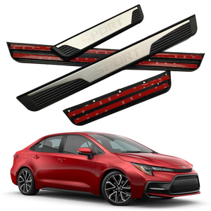Pièces détachées automobiles de style sport Plastique ABS Acier inoxydable pour <span class=keywords><strong>seuil</strong></span> de <span class=keywords><strong>porte</strong></span>, garniture de pédale, marchepied de voiture pour Toyota Corolla 2019-2023 - Product Image 3