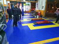 Azulejos de Pvc antideslizantes e impermeables para suelo de garaje, resistentes al aceite, fácil de limpiar