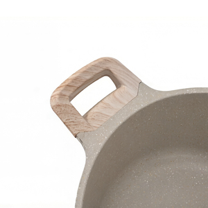 Casserole en aluminium moulé sous pression à imprimé léopard OEM, revêtement céramique antiadhésif, poignée en bois, couvercle en verre, sans PFOA, logo personnalisé, pot à soupe - Product Image 6