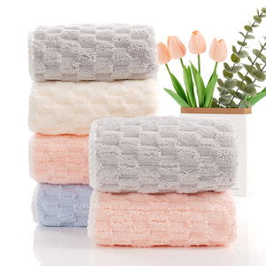 Coral Fleece Face Towel 150D Soft Thick Absorbent Quick Drying Home Use Towels - Product Image 1