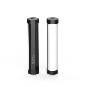 Lampe vidéo portable RGB LUXCEO V8 pour gamers, 2000 mAh, éclairage pour photos, <span class=keywords><strong>vidéos</strong></span>, selfies, éclairage d'appoint pour Vlog/Youtube - Product Image 1