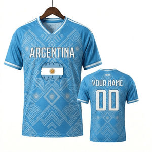 Kit <span class=keywords><strong>de</strong></span> <span class=keywords><strong>maillot</strong></span> <span class=keywords><strong>junior</strong></span> sublimé à la machine pour le football, Coupe du Monde 2026 Argentine, fabricant <span class=keywords><strong>de</strong></span> maillots <span class=keywords><strong>de</strong></span> football bleus et blancs - Product Image 1