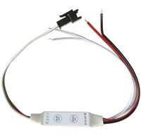 Contrôleur LED à 2 touches DC12-24V pour bande LED monocolore à effet d'eau courante