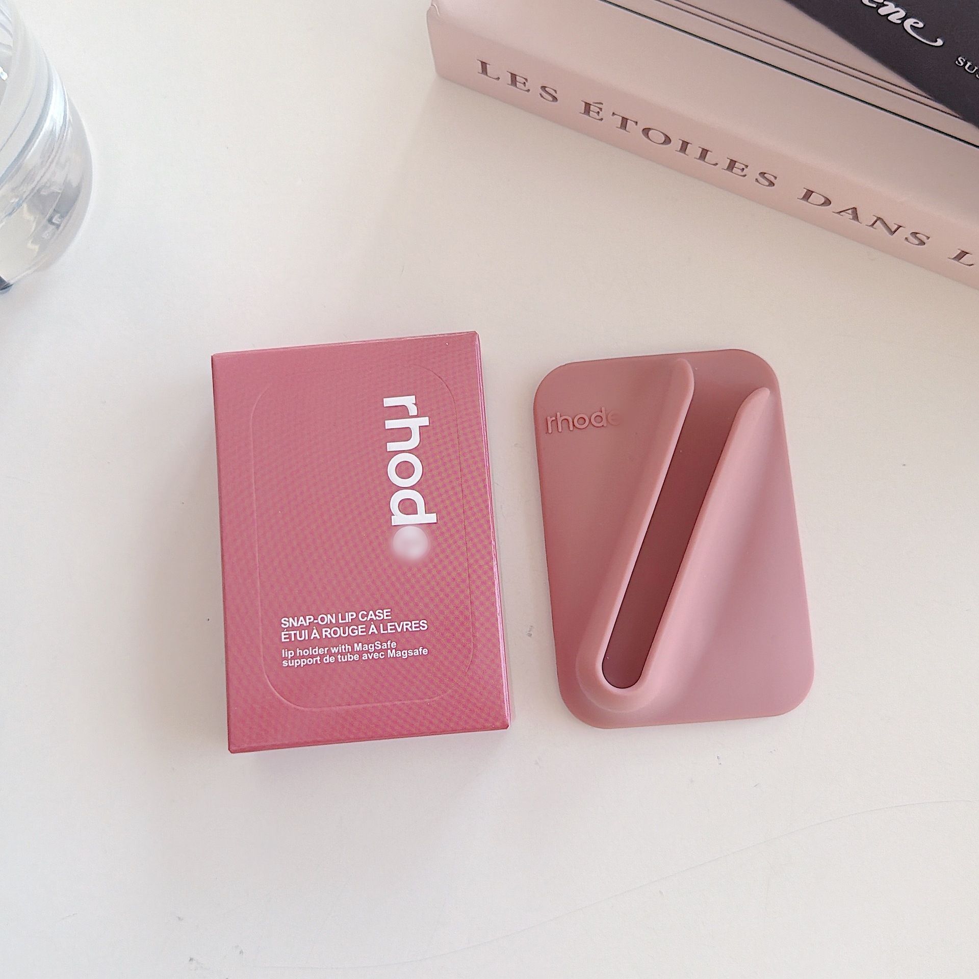 Brown (lip gloss not included)