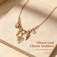 Collier en émail dopamine coloré plaqué or 18 carats en acier inoxydable avec breloques trèfle, rose, perle, feuille, cœur hawaïen, fleur