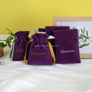 Pochette personnalisée en velours violet 10*15cm avec cordon de serrage pour bijoux (colliers, bagues) - Sac de rangement anti-poussière pour cadeaux et cosmétiques - Product Image 5