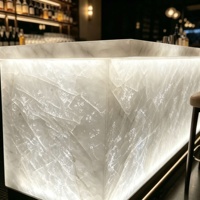 Comptoir de bar en onyx translucide rétroéclairé, table de bar en pierre naturelle, comptoir de réception personnalisé pour hôtel, restaurant, bar à domicile