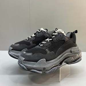 Chaussures de sport tricotées de luxe de marque de créateur pour hommes et femmes – Qualité supérieure, élégantes, respirantes, amortissantes, anti-odeur, pour la marche - Product Image 3