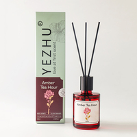 Diffuseur d'arômes pour suite d'hôtes en location vacances, 80 ml, parfum Baies Chaudes, flacon en verre, bâtonnets en fibre, pour kit d'accueil et diffusion en commerce de détail