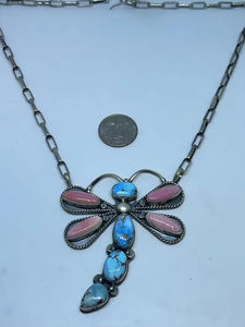 Colgante de Lujo de Plata de Ley Bañada en Oro Vermeil con Concha Rosa, Colinas Doradas y <span class=keywords><strong>Mariposa</strong></span> Turquesa - Product Image 5