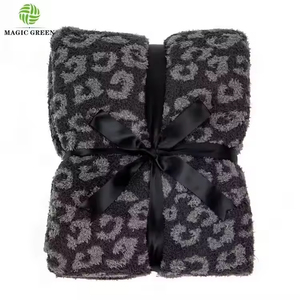 Couverture en tricot en peluche guépard pour canapé, couverture moelleuse super douce, couverture légère floue pour canapé-lit - Product Image 4