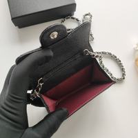 Étui de luxe en cuir véritable pour AirPods, mini sacoche de téléphone, porte-monnaie à chaîne bandoulière, étanche, antichoc, portefeuille de créateur