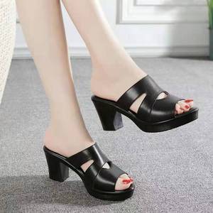Casual Heeled <b>Sandals</b> for Plus Size Women Retro Summer Trendy Thick-Heeled Mom High-Heeled Waterproof Platform - Product Image 1