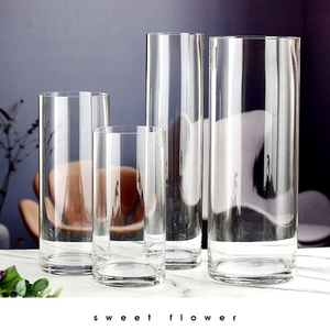 Vaso <span class=keywords><strong>Moderno</strong></span> Lungo <span class=keywords><strong>in</strong></span> <span class=keywords><strong>Vetro</strong></span> Hurricane Trasparente per <span class=keywords><strong>Centrotavola</strong></span> Matrimoniali - Product Image 6