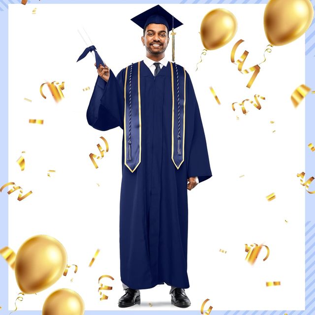 Graduation Cloth Name: Find Custom Gowns & Caps