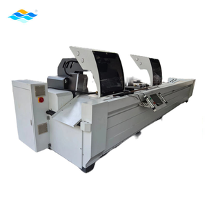 <span class=keywords><strong>Scie</strong></span> à double tête CNC à coupe ascendante, largeur <span class=keywords><strong>de</strong></span> coupe 300 mm, PLC et moteur haute précision pour portes et fenêtres coulissantes en aluminium (-45/90 degrés <span class=keywords><strong>de</strong></span> coupe) - Product Image 3