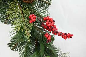 Guirlandes et couronnes de Noël artificielles écologiques personnalisées pour décorations de fêtes - Product Image 4