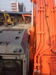 Excavadora de Orugas Usada Hitachi ZX470 de 47 Toneladas, Venta al Por Mayor CE |   Excavadoras Japonesas Originales de Segunda Mano con Bomba Hidráulica Shimadzu - Product Image 4