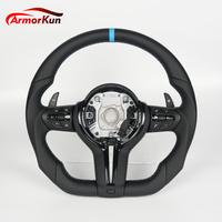 Volant sport personnalisable en cuir pleine fleur avec surpiqûres bleues pour BMW F80 F82 F90 E90 E92 E60 E63 G20