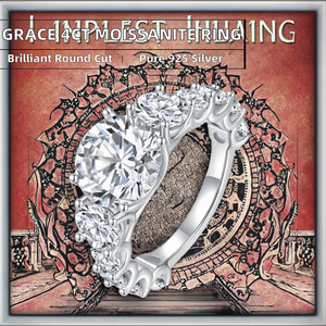 Anillo de Compromiso Grace con Moissanita de 4 Quilates, Plata 925 con Baño de Rodio, Engaste de Garras, Certificado GRA, Halo Clásico Redondo - Product Image 2