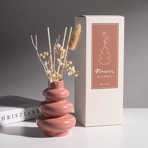 Diffuseur <span class=keywords><strong>de</strong></span> parfum en céramique nordique <span class=keywords><strong>de</strong></span> luxe 150 ml avec bâtonnets floraux, parfum frais sans <span class=keywords><strong>alcool</strong></span>, arôme longue durée pour hôtels et salons - Product Image 1