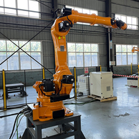Bras de robot industriel à 6 axes de 220 kg, portée de 3200 mm, robot robuste pour la manutention des matériaux, le palettisation, le chargement et le déchargement