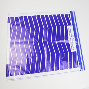 Sac opaque violet personnalisé avec bande blanche pour la protection sécurisée des scripts d'examen et des documents - Product Image 2