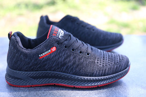 Nouvelles chaussures tendance d'été avec surface en maille respirante. Chaussures de sport décontractées pour hommes. Chaussures de course pour hommes, chaussures en toile tendance. - Product Image 6
