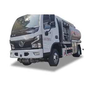 Camion-citerne à huile 4x2 neuf au <span class=keywords><strong>prix</strong></span> d'usine pour le ravitaillement en carburant des avions, des hélicoptères et des aéronefs avec une capacité de moins de 5000 L - Product Image 5