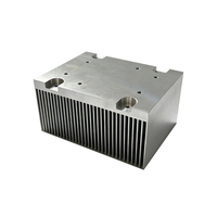 Dissipateur thermique en aluminium extrudé sur mesure, surface de contact plate, pour onduleur solaire et convertisseur de puissance moyenne