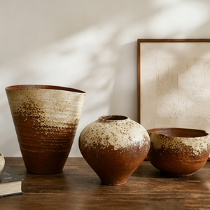 Ensemble de vases <span class=keywords><strong>en</strong></span> céramique terracotta marron tacheté bicolore, bord irrégulier, style Wabi Sabi, décoration de table - Product Image 2