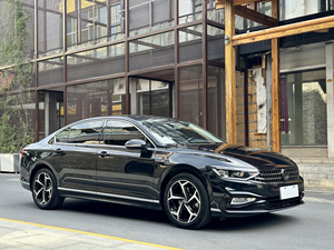 2024 Volkswagen <span class=keywords><strong>Magotan</strong></span> 380TSI DSG Benzin 4-Türer 5-Sitzer SUV für Volkswagen VW <span class=keywords><strong>Magotan</strong></span> Gebrauchtwagen - Product Image 2