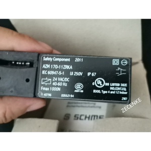 Nouveau dans sa boîte, interrupteur de sécurité SCHMERSAL AZM170-11ZRKA - Product Image 4
