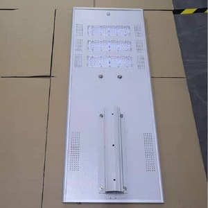 ไฟถนนพลังงานแสงอาทิตย์ 60W LED ตัวเรือนอะลูมิเนียมอัลลอยด์ โมโนไซร์โซลาร์เซลล์ ติดตั้งบนผนัง เสาสูง 8 เมตร - Product Image 1