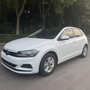Pour <span class=keywords><strong>Polo</strong></span> Plus 2023 1.5L Automatique Version Panoramique Peinture d'origine Voiture d'occasion Henan Exportation de voitures actuelles - Product Image 1