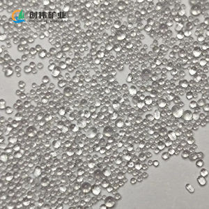 Cuentas de vidrio de tamaño uniforme y alta dureza para granallado eficaz para limpieza y granallado de superficies en la industria automotriz - Product Image 1