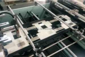 <span class=keywords><strong>GS800</strong></span> Machine à réparer les fenêtres entièrement automatique Boîte en papier carton Boîte à mouchoirs Machine à réparer les fenêtres - Product Image 3