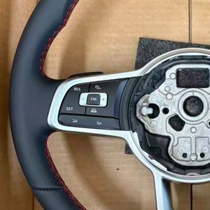 Volante de cuero en oferta para Volkswagen Golf R MK5 MK6 MK7 MK8 MK8.5 Jetta Passat B8 <span class=keywords><strong>Polo</strong></span> Tiguan <span class=keywords><strong>GTI</strong></span> - Product Image 2