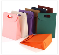Sacs en papier haut de gamme écologiques pour emballage cadeau, impression sérigraphique, fermeture à rabat, papier mat solide spécial, boutique de bougies, déchirable